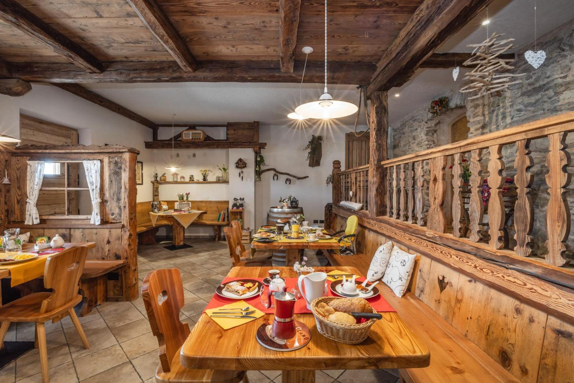 Horse House Bed & Breakfast Romallo Exterior foto
