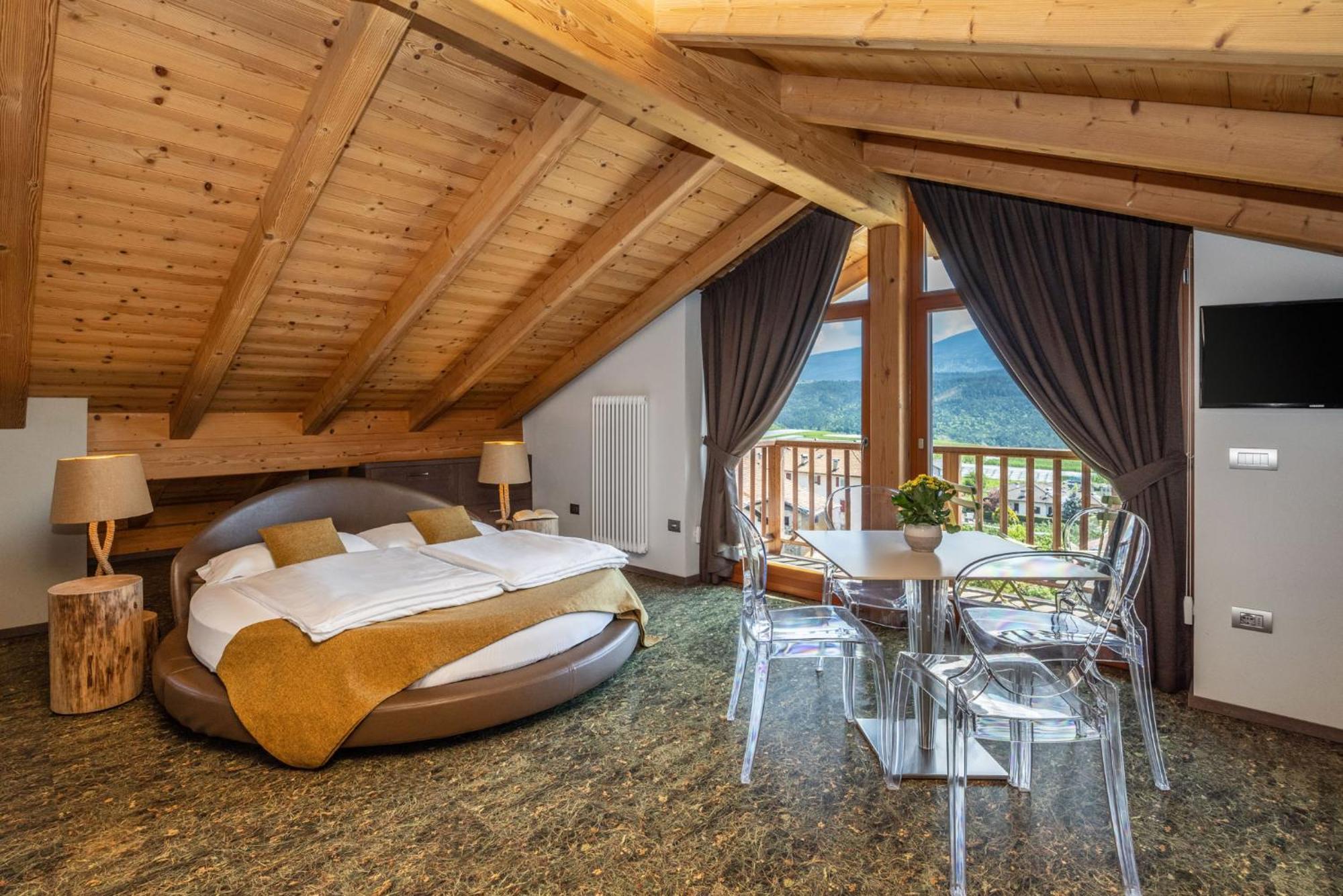 Horse House Bed & Breakfast Romallo Exterior foto