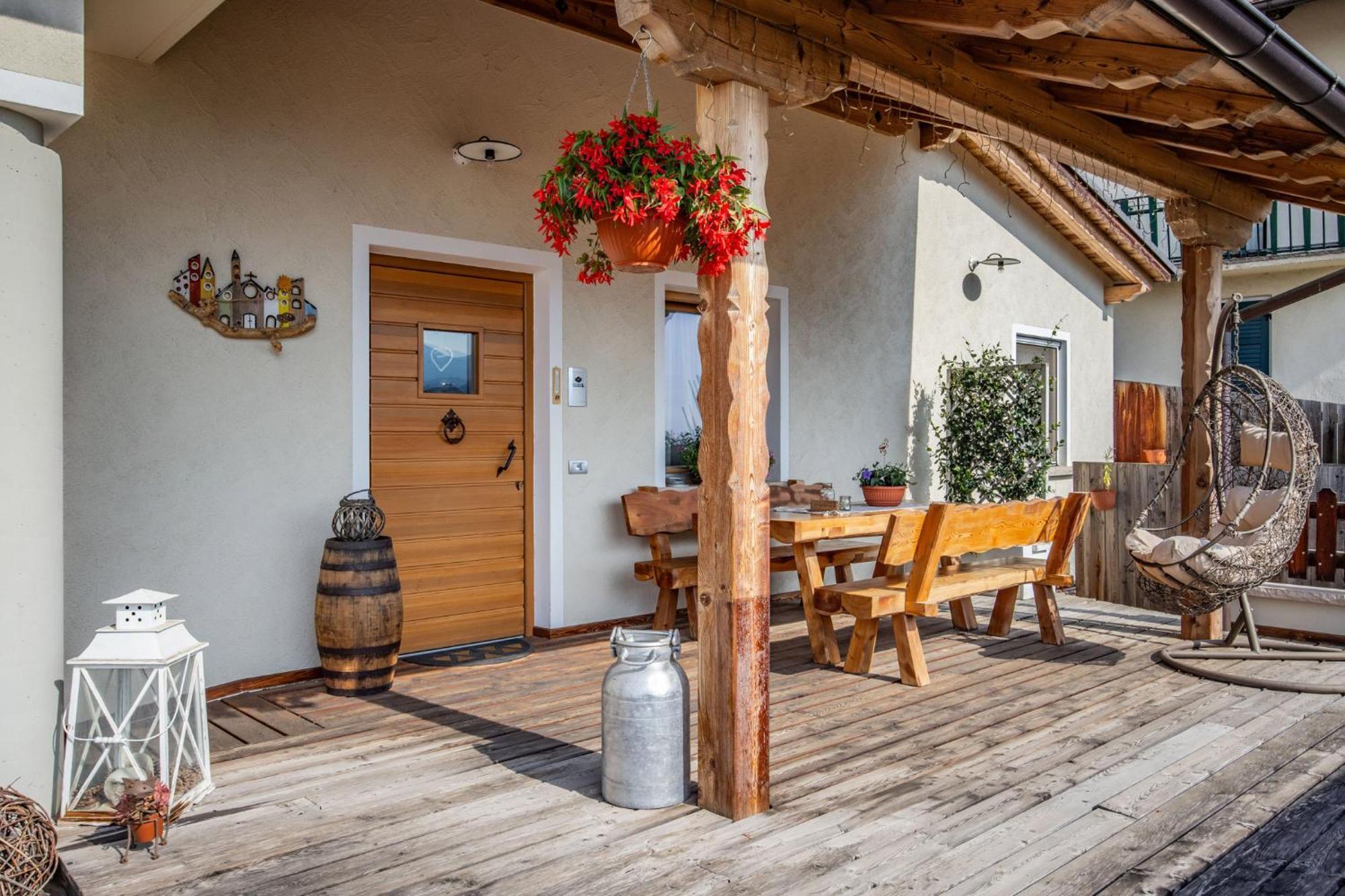 Horse House Bed & Breakfast Romallo Exterior foto